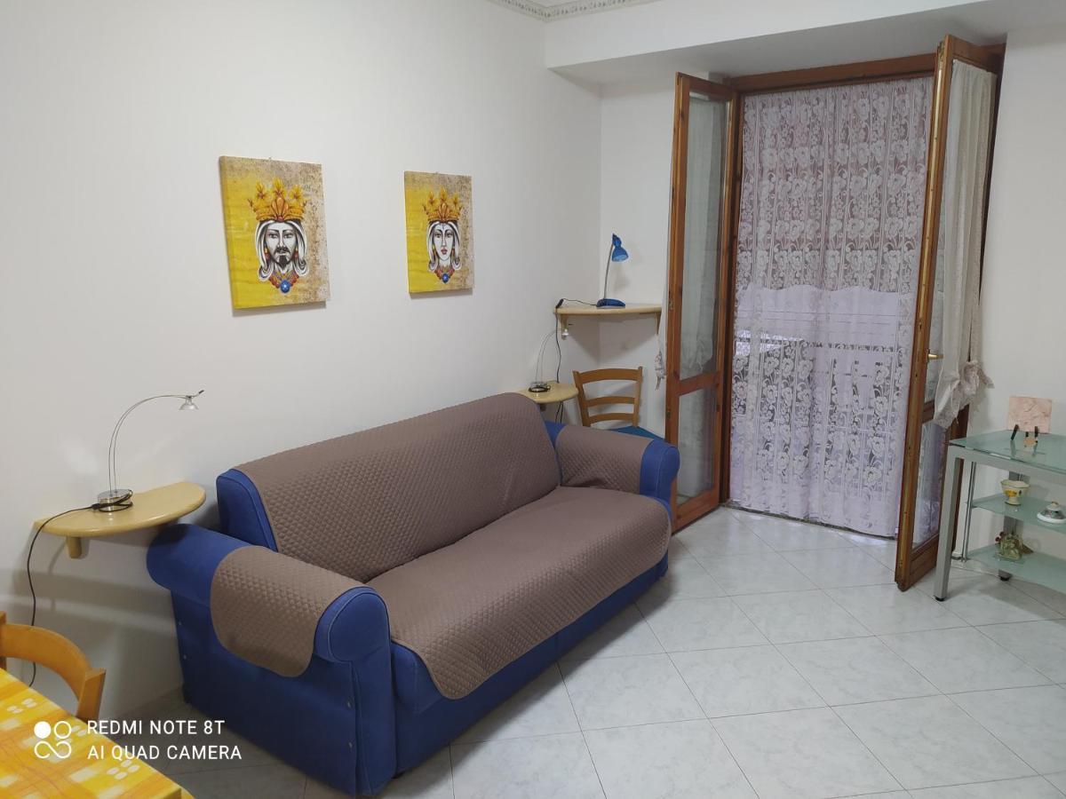 La Casa Dei Nonni Apartamento Giardini Naxos Exterior foto